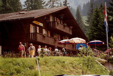 Bergrestaurant Mrlialp
Mrlialp mountain restaurant
Restaurant de montagne Mrlialp